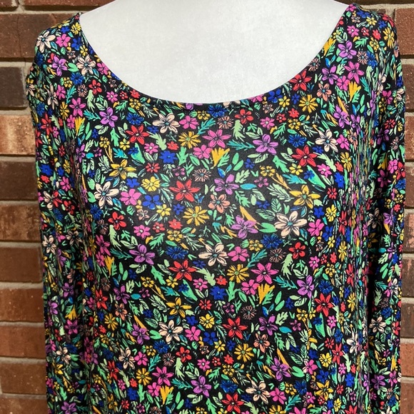 Cupio Floral Dress - Picture 2 of 9